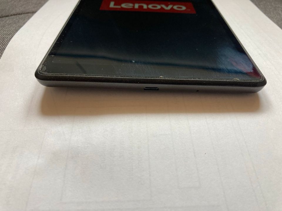 Lenovo Tab M8 Tablet-PC 8 Zoll in Eggersdorf