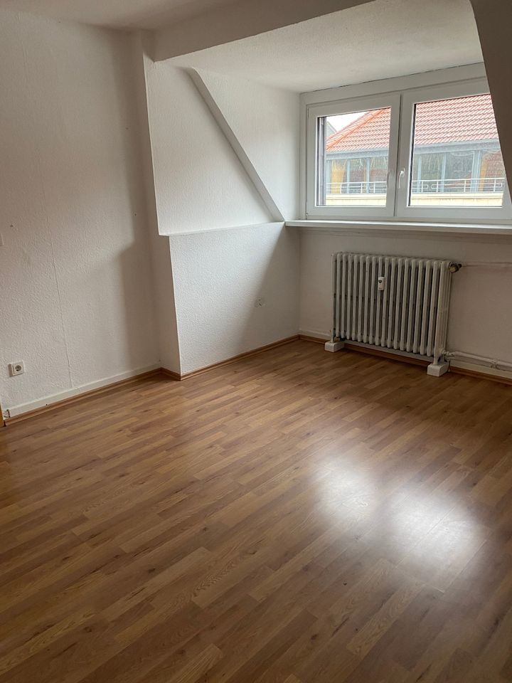 Dachgeschoss Wohnung in der City von Saarbrücken in Saarbrücken