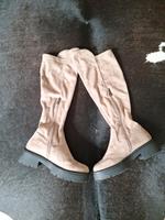 Damen Stiefel Größe 42 Tamaris wie Neu! Rheinland-Pfalz - Breitenbach  Vorschau