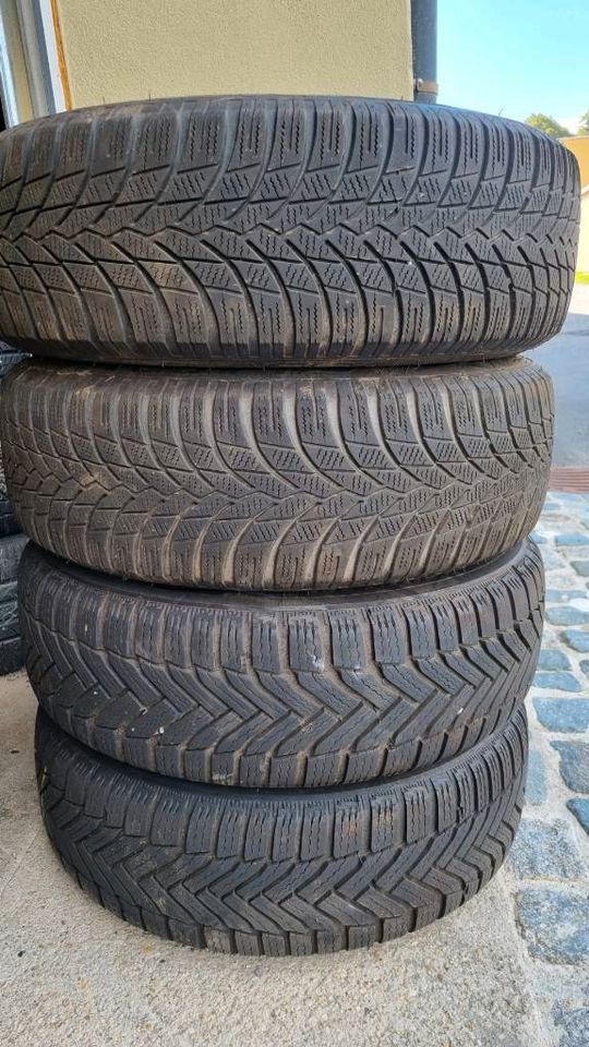 Winterräder Satz Seat Leon Typ 5F8 195/65 R 15 in Kahla