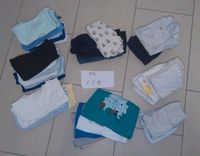 Bekleidungspaket, Gr. 56, 44 Teile, Hosen, Bodys, T-Shirts, lang Dresden - Klotzsche Vorschau