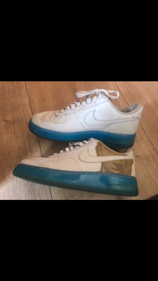 42,5 Nike Kobe Bryant ‘07 Air Force One 1 Low 315095-221 in Wahlstedt