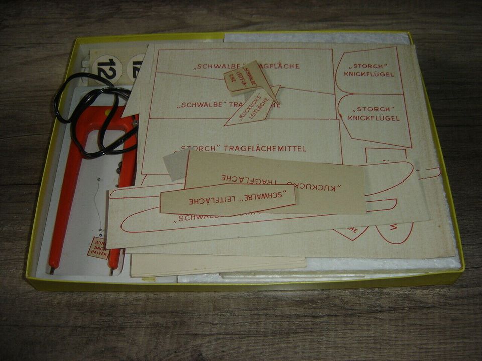 Norelko Flugmodellbau Baukasten alt DDR-Zeiten Schwalbe Storch Ku in Bad Berka