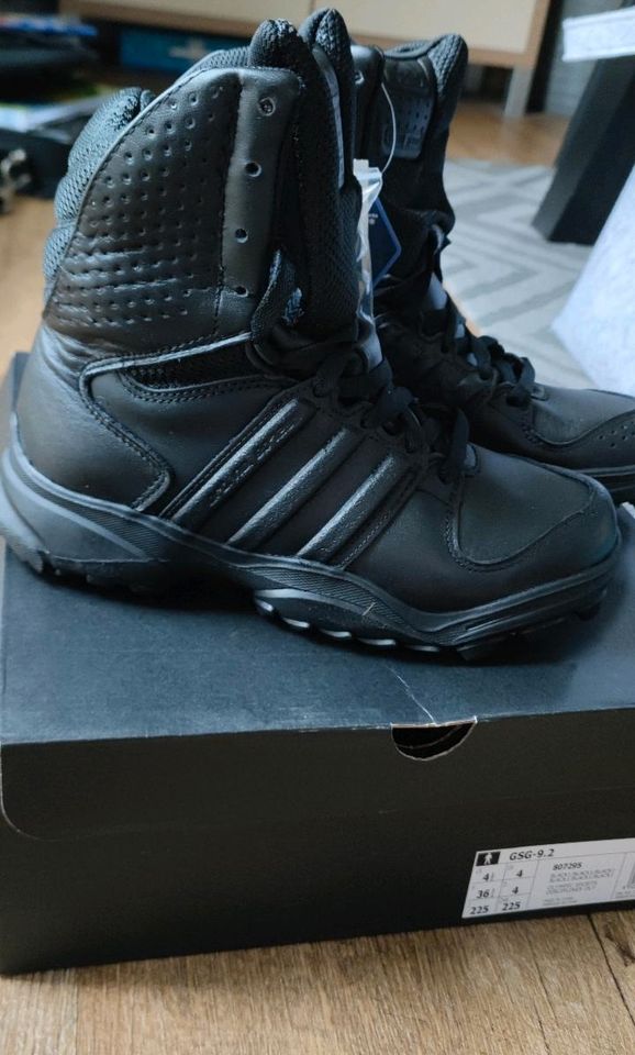 GSG-9.2 Einsatzstiefel Boots Adidas *NEU* Gr. 36 2/3 in Bayern -  Niederwerrn | eBay Kleinanzeigen ist jetzt Kleinanzeigen