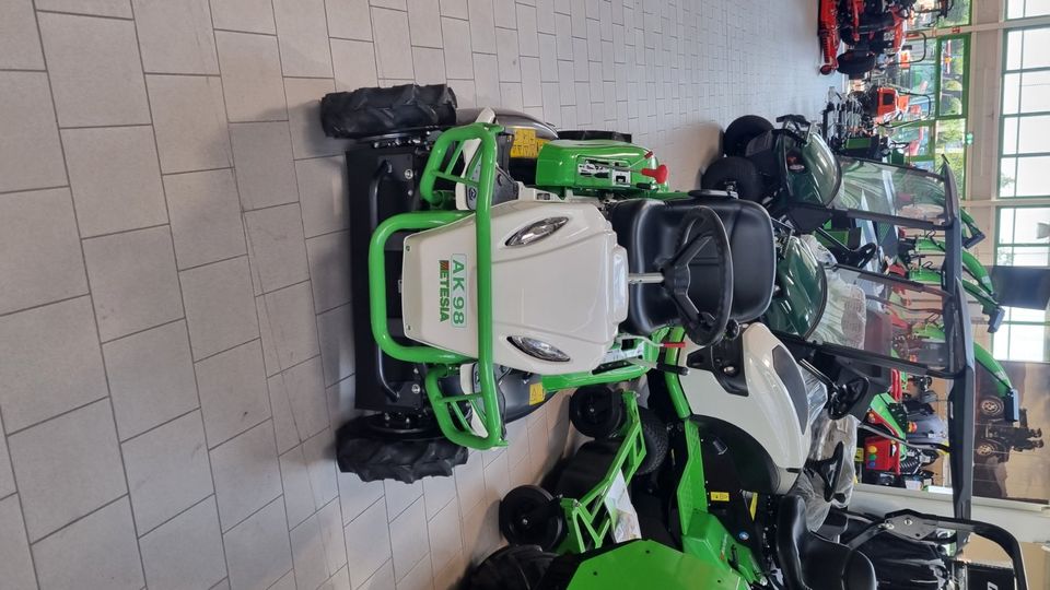 Etesia Attila AK98 Hochgrasmäher Gestrüppmäher Wiesenmäher in Olpe