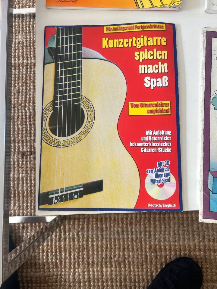 Gitarren Bücher in Aachen