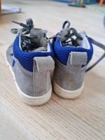 Schuhe von Richter in Größe 30 in grau mit blauen Sternen Nordrhein-Westfalen - Siegen Vorschau