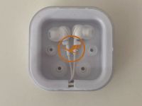 NEU OVP Stereo In-Ear Kopfhörer Business Class Lufthansa Silikon Bremen - Schwachhausen Vorschau