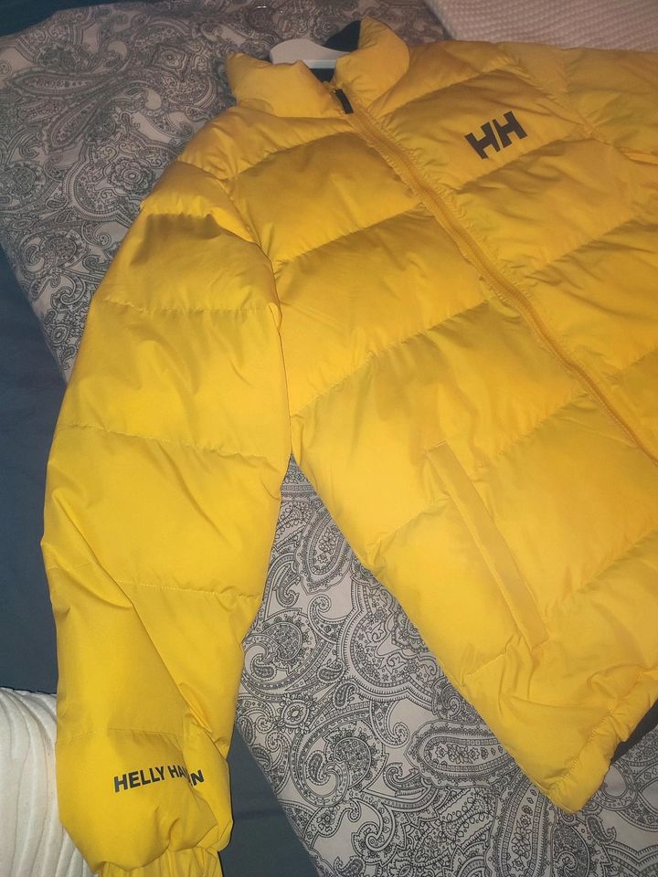 Helly Hansen Steppjacke mit Wendefunktion in gelb in Aachen