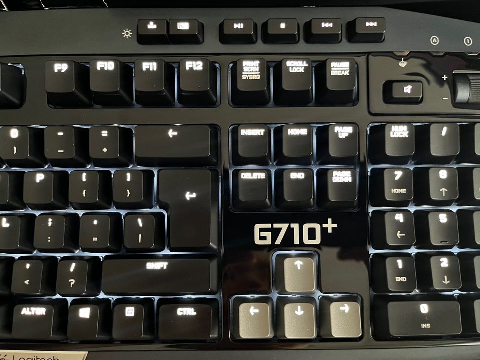 Logitech G710+ Mechanische Tastatur, QWERTY in Darmstadt