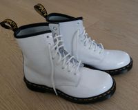 Dr. Martens 1460 in weiss Lack croco Baden-Württemberg - Immendingen Vorschau