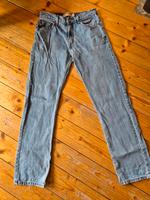 Hellblaue Levi's Jeans 505 Größe W32L34 Rheinland-Pfalz - Langenfeld Eifel Vorschau