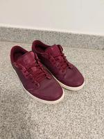Nike Air Jordan weinrot guter Zustand Größe 40 Thüringen - Eisenach Vorschau