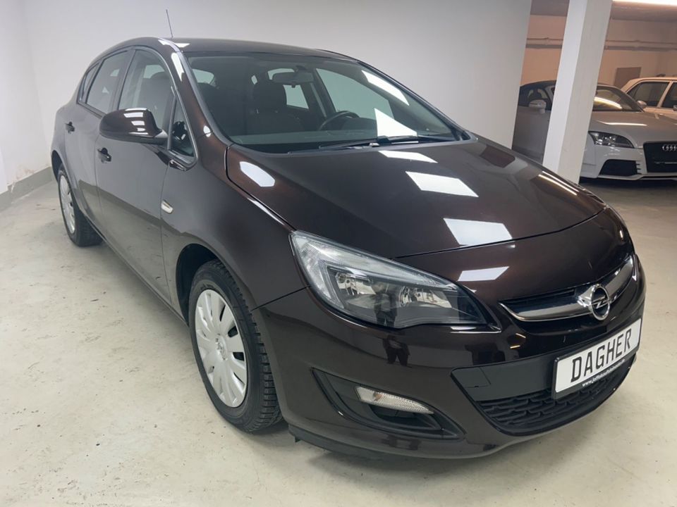 Opel Astra J Lim. 5-trg. Klima TÜV Neu Euro 6 in Bremen