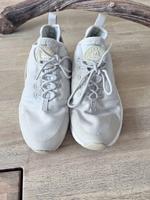 Nike Turnschuhe Gr.40 Hessen - Rodgau Vorschau