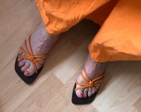 Sandalen Sandaletten orange Leder flache Schuhe Ge. 40 Altona - Hamburg Lurup Vorschau