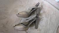 Tamaris Pumps NEU Glitzerpumps 41 Taupe Gold Brautschuhe Baden-Württemberg - Wehr Vorschau