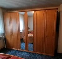 Schlafzimmer komplett aus Kirschbaumholz massiv Niedersachsen - Lehrte Vorschau