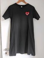 claptomanicx Kleid Dress T-Shirtkleid Skategirl skate gr. s Nordrhein-Westfalen - Kevelaer Vorschau