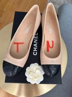 Chanel Ballerina mit Perlen, Gr 39,5 C, beige schwarz Eimsbüttel - Hamburg Eimsbüttel (Stadtteil) Vorschau