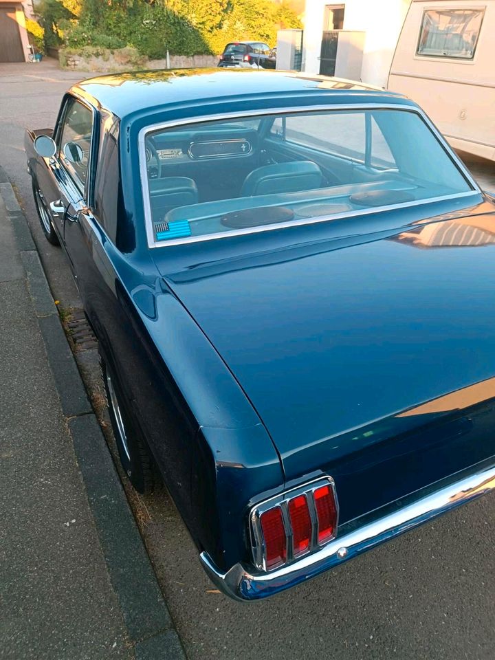 FORD MUSTANG 1966 - blau metallic in Ditzingen