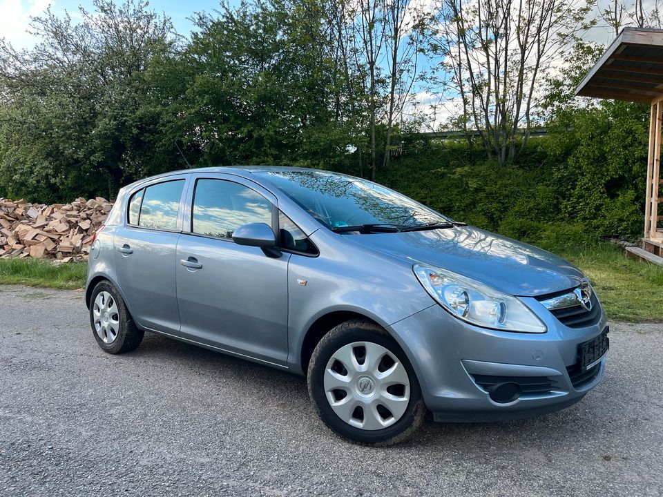 Gepflegter Opel Corsa 1.3l in Welzheim