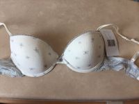 Hunkemöller Triumph sassa Mode BH 70C Weiß Blau Neu ungetragen Sachsen - Ebersbach/Sachsen Vorschau