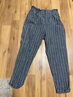 Stoffhose bershka gr.38 m grau weiß Hessen - Maintal Vorschau