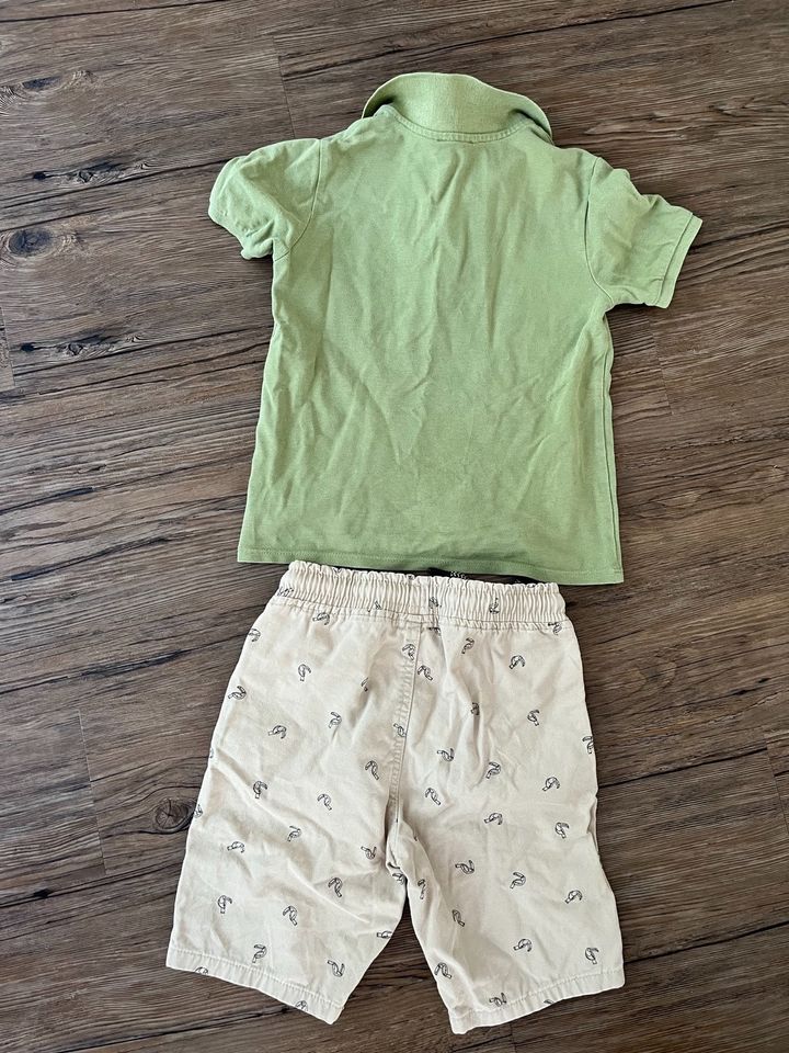 Poloshirt und Kurze Hose Set Gr. 116/122 von Koton in Lüdenscheid