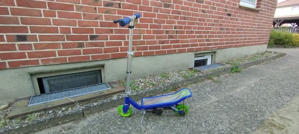 Space Scooter in Adendorf
