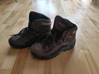 Lowa Wanderschuhe Größe 42 wie neu Bayern - Gauting Vorschau