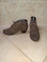 braune Wildlederstiefeletten Herbst Winter Rockabella 50er 50ies Sachsen - Niederwiesa Vorschau