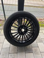 Winterkompletträder 245/45 R19 Pirelli Reifen Tesla Maserati etc Wandsbek - Hamburg Rahlstedt Vorschau