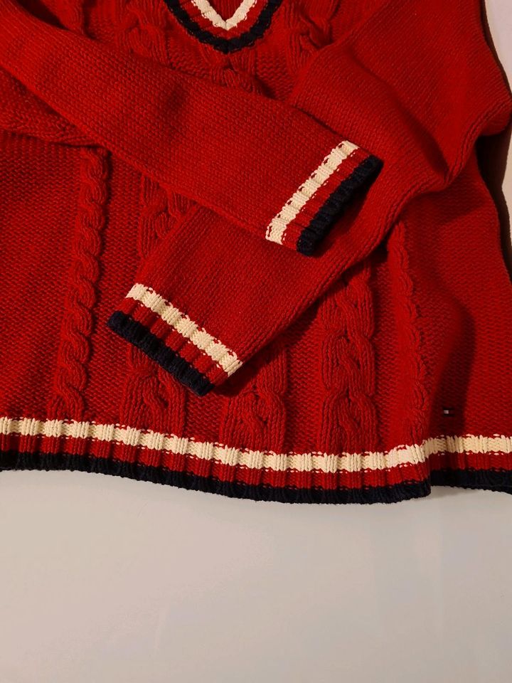 TOMMY HILFIGER Pullover * wNEU * Größe 40 in Frankfurt am Main