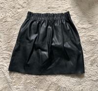 Verkaufe Fake Leder Rock von Zara kn Gr. M Bremen-Mitte - Ostertor Vorschau