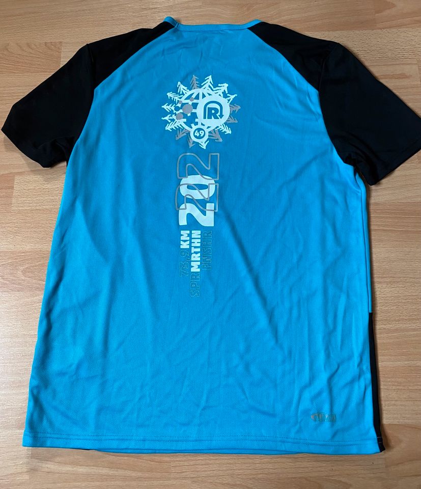 T-Shirt Rennsteiglauf 2022 Supermarathon Finisher Größe M *neu* in Coswig