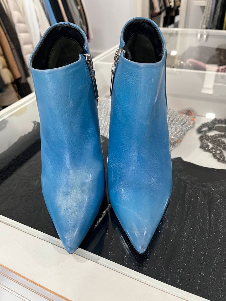 Buffalo High Heel Ankle Boots Gr. 36. Leder, blau in Stapelfeld