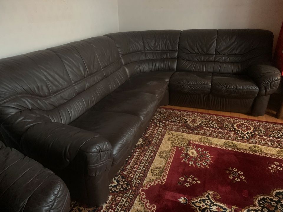 5 Sitzer Sofa + Sessel Schwarze Couchgarnitur Leder in St. Andreasberg