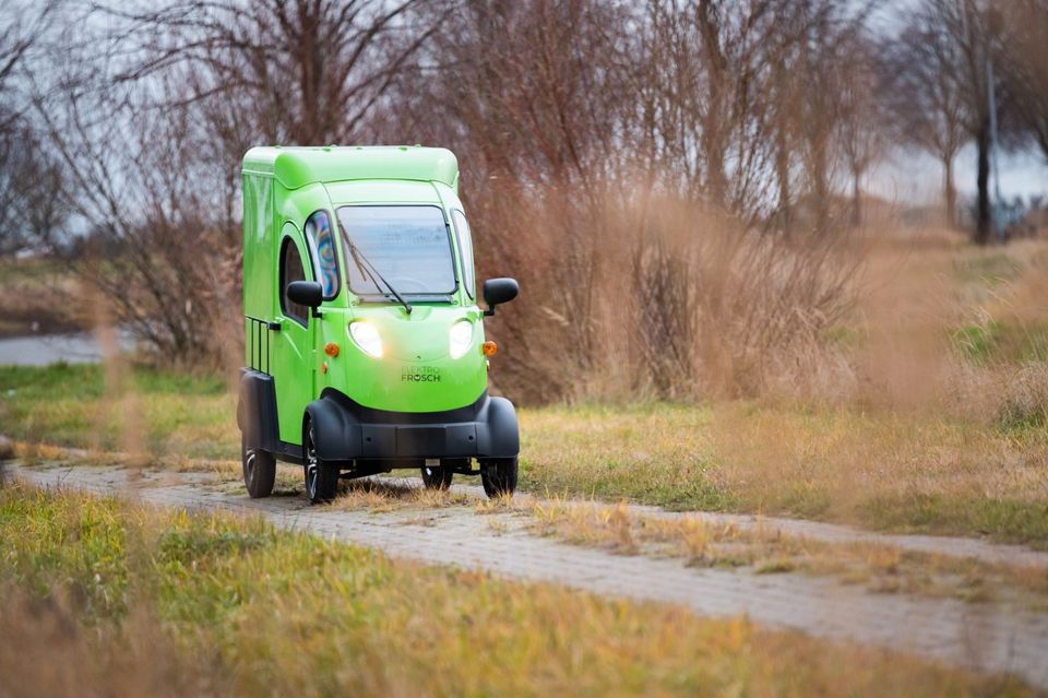 E-Frosch MAX Transporter Auto Laubfrosch 4Rad Elektro Volta Grand Extra AIXAM PRO E-TRUCK Pritsche Kühler PICKUP D-Truck MICROCAR 4 Rad Lastenrad Lastentransporter MEGA V-MAX Tuk TUK Elektrofrosch TUC in Waren (Müritz)