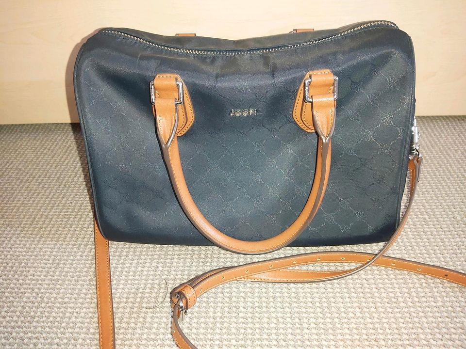 Joop Handtasche in Löbnitz