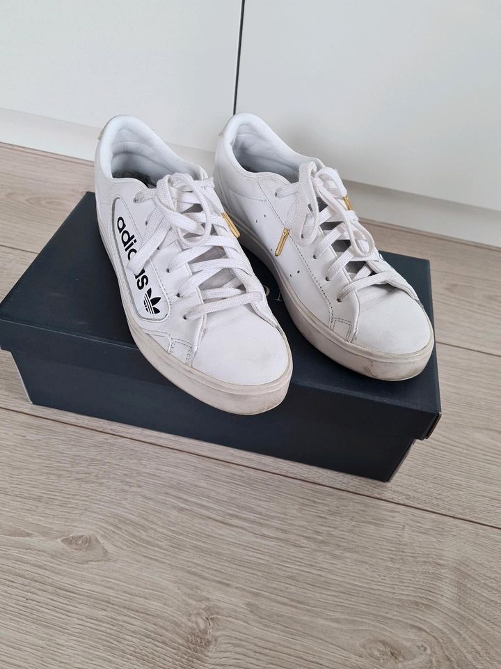 Adidas Sneaker, Damen Größe 36 1/2 in Teisnach