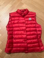 Moncler Weste rot Gr 3 Bayern - Elchingen Vorschau