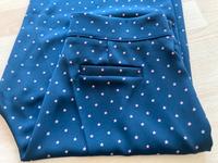 Culotte elegante Stoffhose schwarz mit Sternen Gr. 38 Bayern - Waakirchen Vorschau