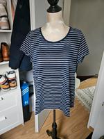 Gina T-Shirt blau Streifen 50 52 Niedersachsen - Seevetal Vorschau