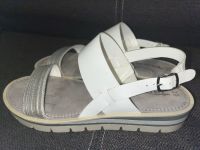 Tamaris Sandalen Schuhgröße 39 neu! Hessen - Wolfhagen  Vorschau