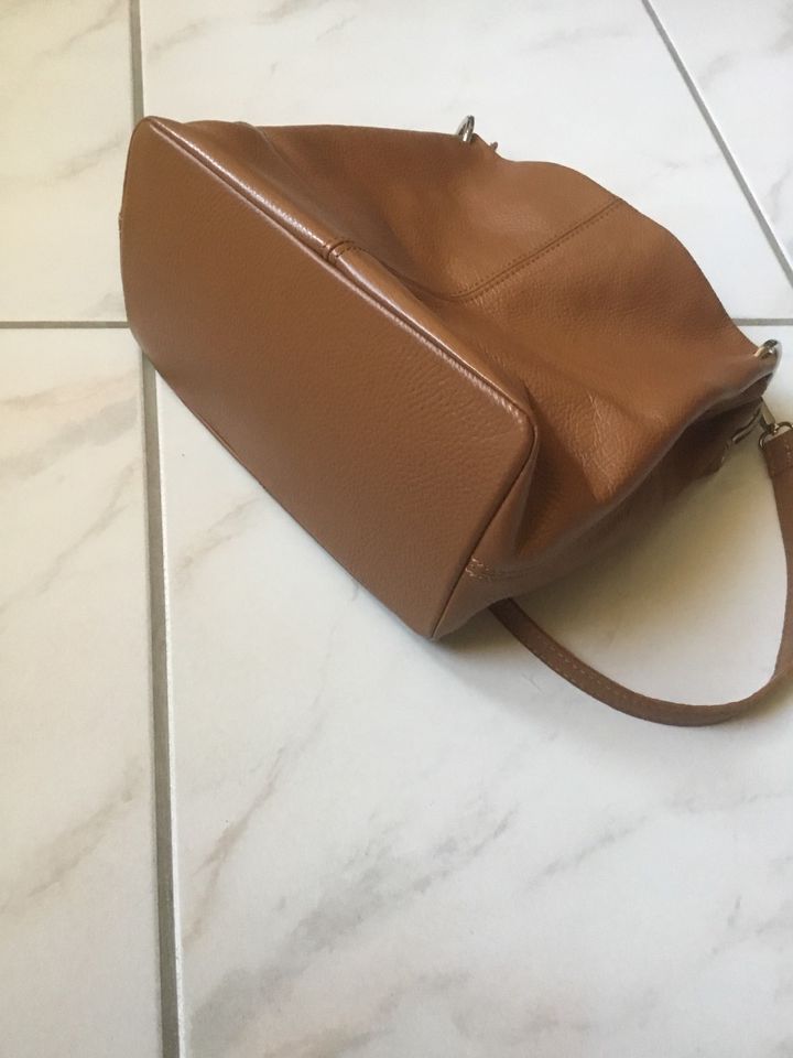 Ledertasche in Cognac *inclusive Versand * in Heinsberg