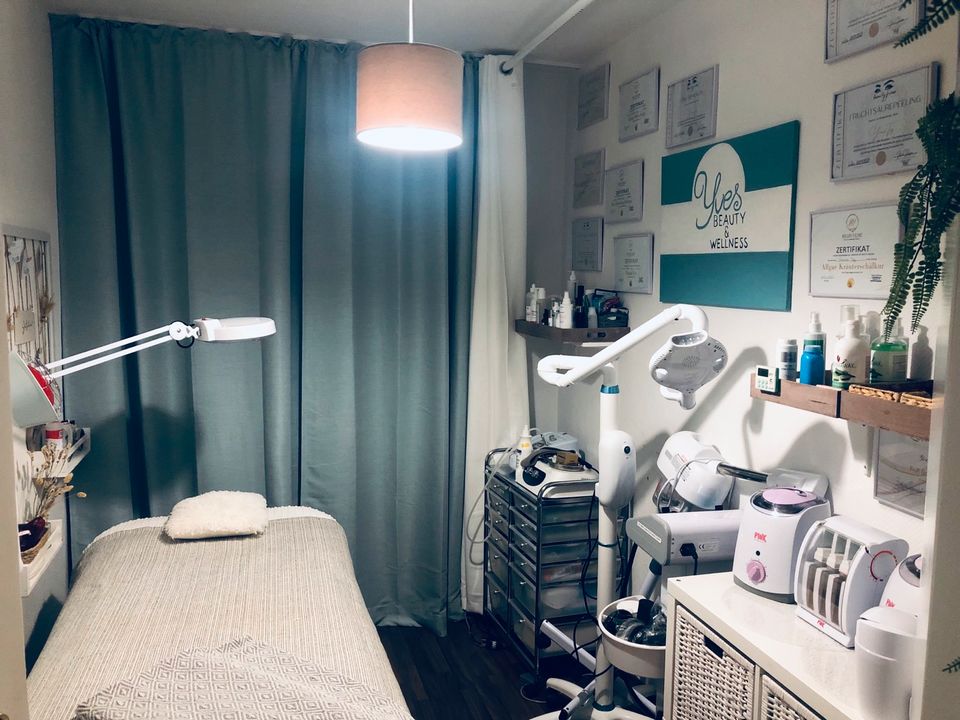 Microdermabrasion Gesichtsbehandlungen in Düsseldorf