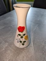 KPM Royal Porzellan Vase Blume Rose Goldrand 23,5 cm Bayern - Windorf Vorschau