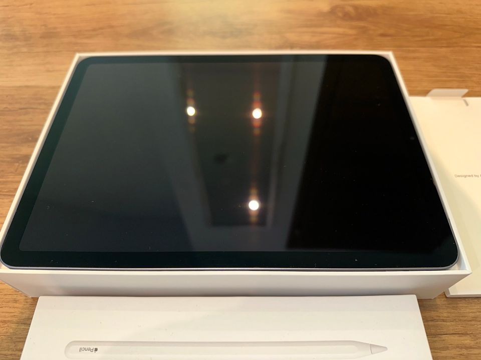 Apple iPad Air 5. Gen 64GB, Wi-Fi, 10,9 Zoll + Apple Pencil in Denkendorf