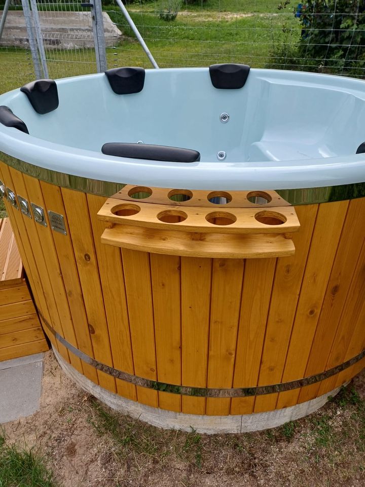 Hot Tub ,Pool in Biberach an der Riß